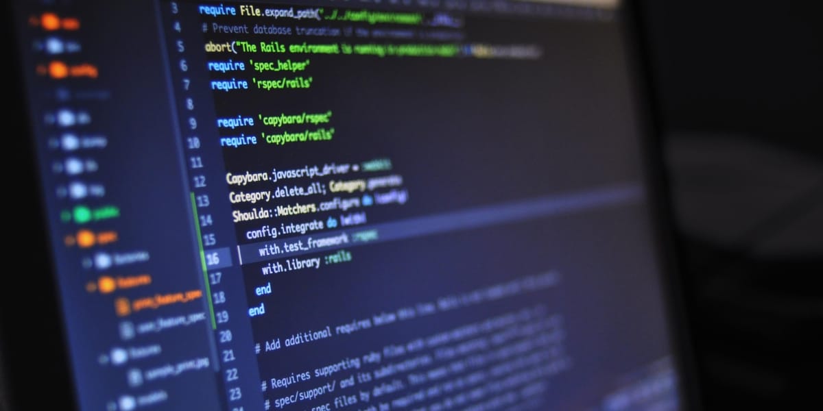ТОП-3 мови для веброзробки у 2025: Python, JavaScript чи PHP?